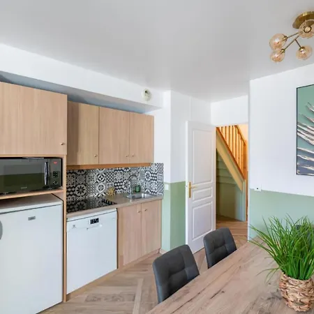 Ferienwohnung Jungle Duplex Serris Exterior foto