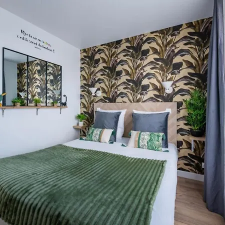 Ferienwohnung Jungle Duplex Serris Exterior foto