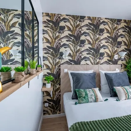 Ferienwohnung Jungle Duplex Serris Exterior foto